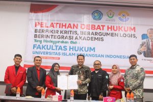 Tingkatkan Kompetensi Mahasiswa, Fakultas Hukum UNIKI Gelar Pelatihan Debat Hukum Bersama UNIMAL